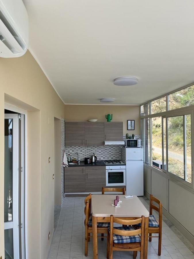 Casa Vacanze Luna Apartment Letojanni Luaran gambar